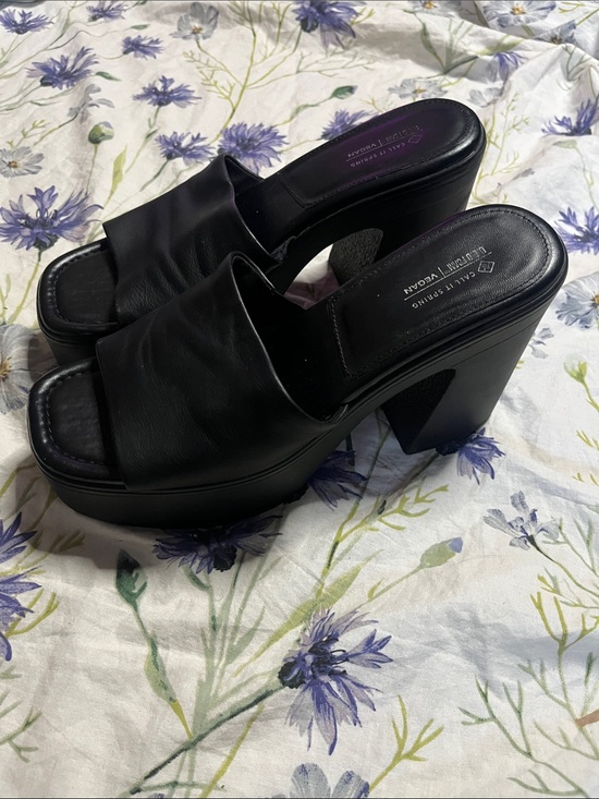 Call It Spring Shoes - 👡 Bold Black Platform Heels! 🖤